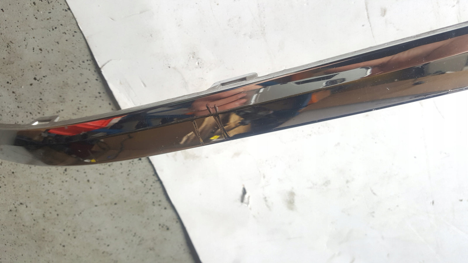 760853245 2ZZ listwa zderzaka przód (dół) Vw Touareg 1 8- (CHROM)