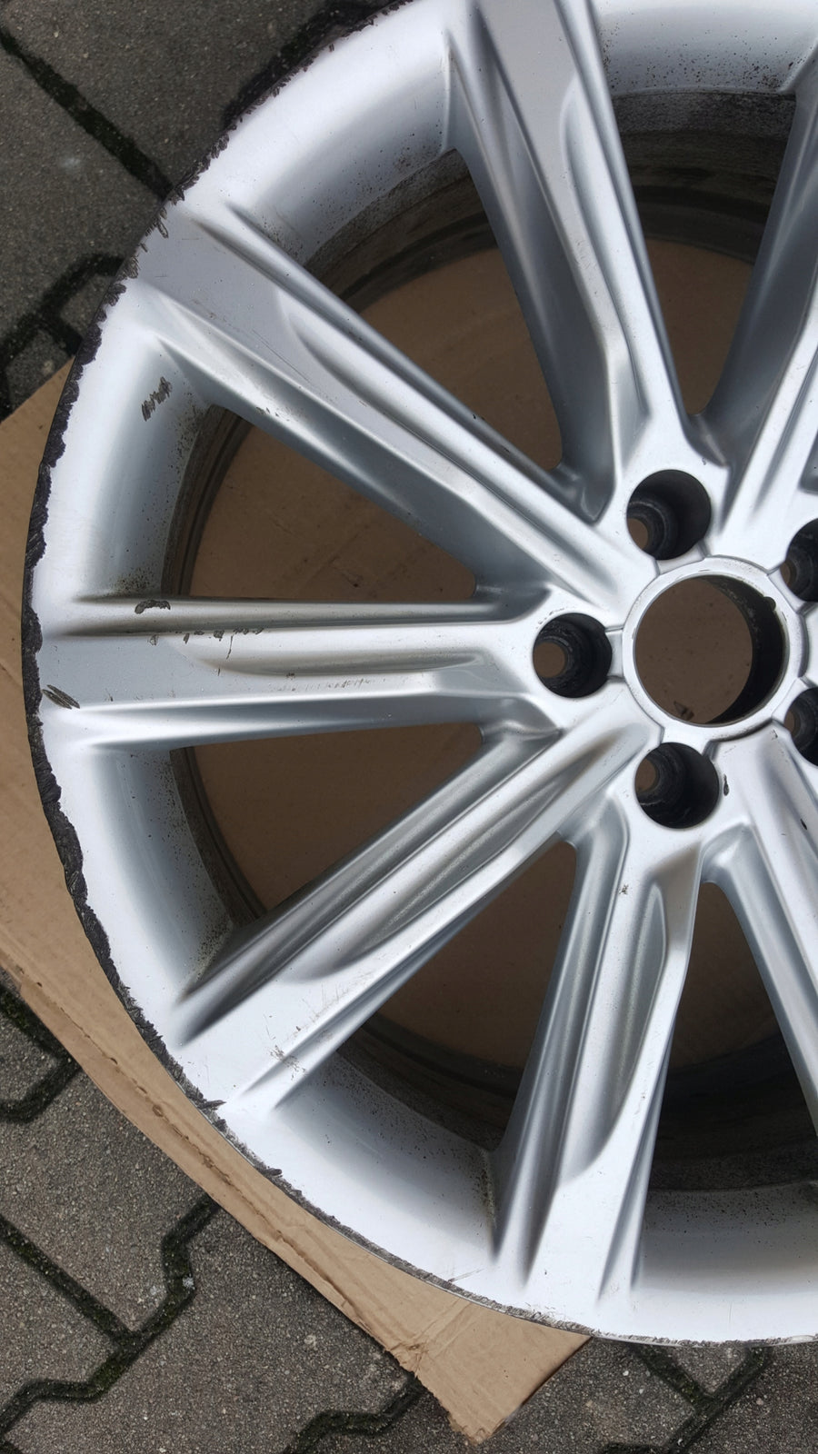 AUDI A7 C7 4G8 FELGA 8.0” x 19” 4G8601025K