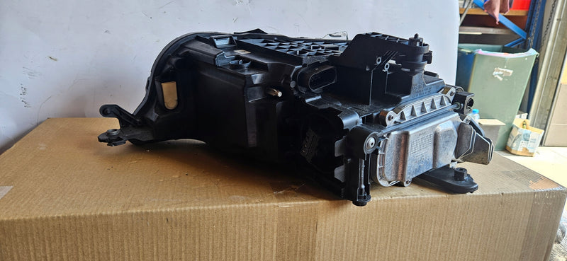 2GA941035AF LEWY ful led IQ.LIGHT Vw T-ROC LIFT 2022r demontaż