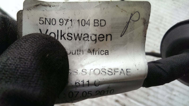 Instalacja PDC tył VW TIGUAN 5N0971104BD demontaż