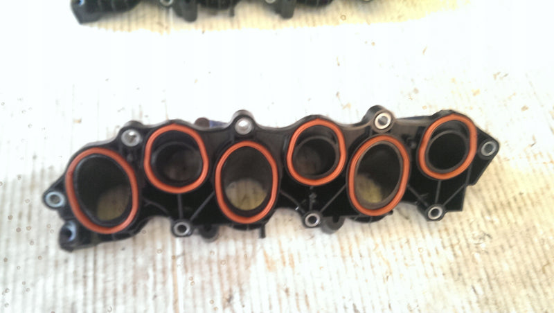 Kolektor ssący AUDI VW V6 3.0 TDI 059129765D NOWY