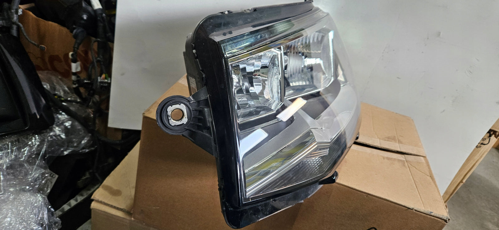 PR reflektor Vw T6 7E1941005F 2019r IDEAŁ