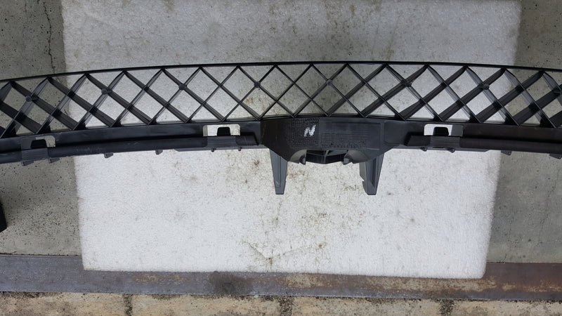 Ślizg mocowanie zderzaka Volkswagen Sharan 7N 7N0807192