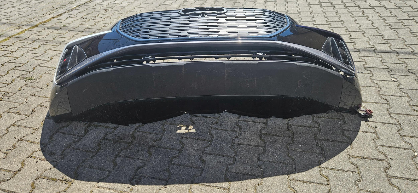zderzak przód Audi Q4 E-tron 89A807725A