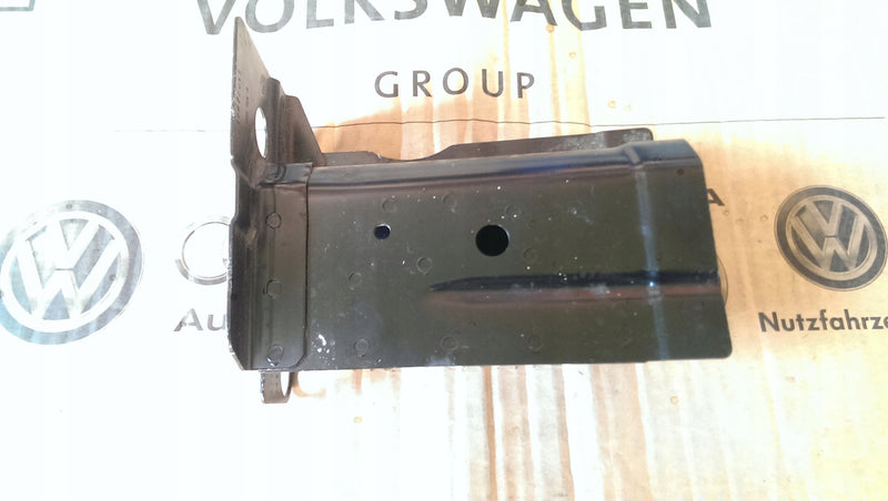 Podłużnica prawa AUDI A6 C6 4F0802266 NOWA
