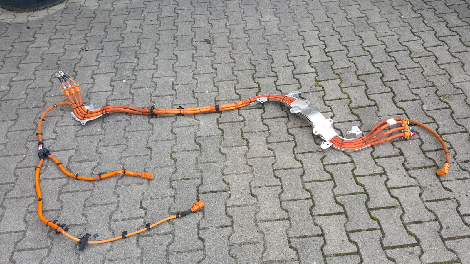 75b303bbb068e8a39938c40874c8a1eb