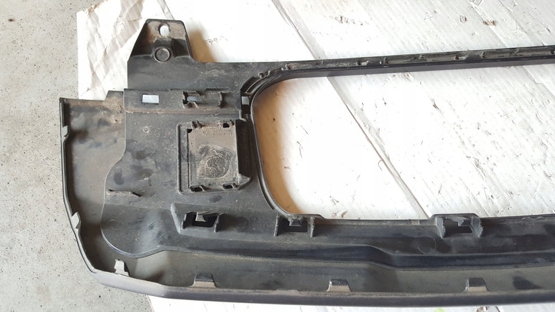 Dokładka dyfuzor zderzaka tylnego AUDI Q7 4M0807941J demontaż