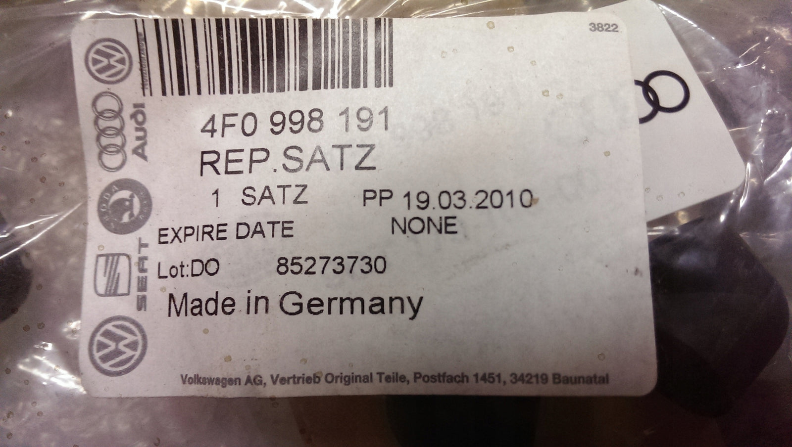 NOWA uszczelka lamp przednich AUDI 4F0998191