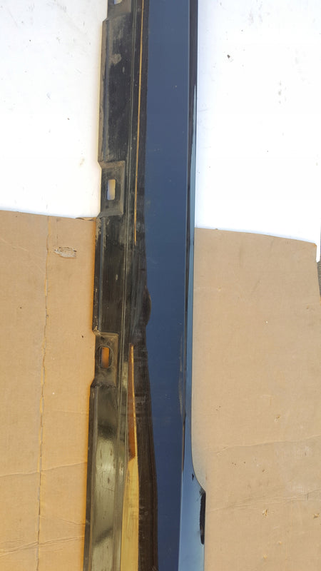 Listwa progowa lewa AUDI A5 8W6853859E demontaż