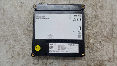 Sterownik moduł SOS-- AUDI A4 (B9) A5 RS4 RS5 4KE035282C demontaż