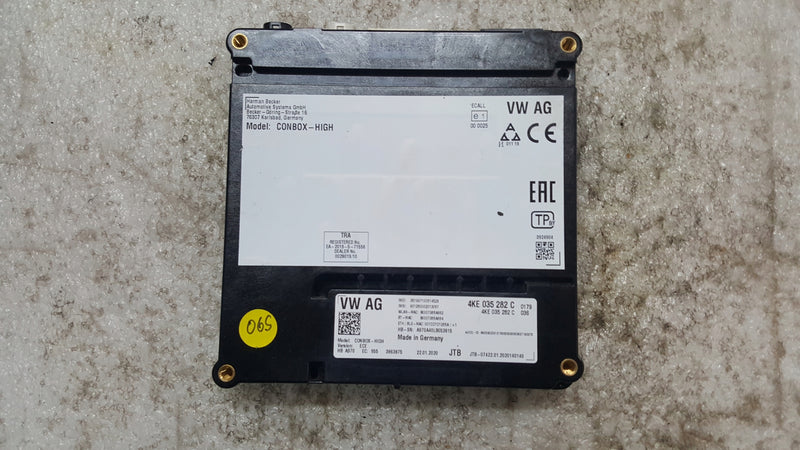 Sterownik moduł SOS-- AUDI A4 (B9) A5 RS4 RS5 4KE035282C demontaż