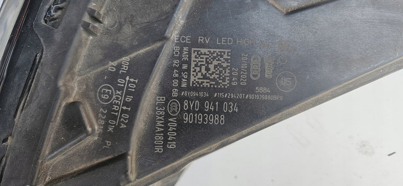 Pr kompletny FUL LED Audi A3 S3 RS3 8Y0941034 IDEAŁ 2020r