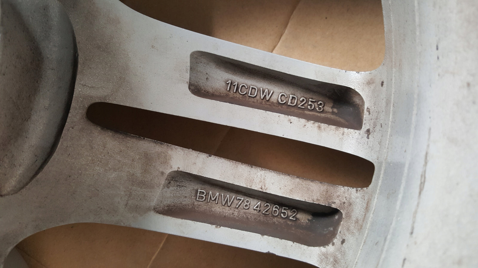 FELGA 19 BMW 5 F10 F11 F12 8,5 X 19 ET 33 WZ- 351M