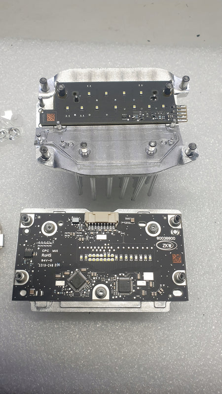 Sekcje lampy matrix AUDI Q7 4M lift ZKW 80038800