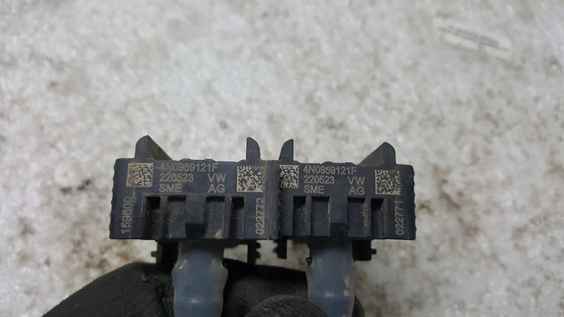 Czujnik ochrony pieszych AUDI A6 (C8) A7 RS6 RS7 4N0959121C demontaż