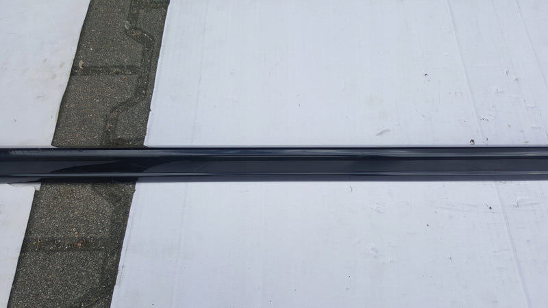 Listwa progowa prawa AUDI A4 B9 S-LINE 8W0853931A
