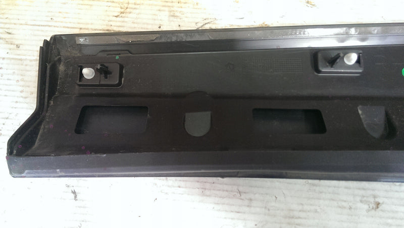 Listwa drzwi prawy tył AUDI Q3 II 83A853970A/B