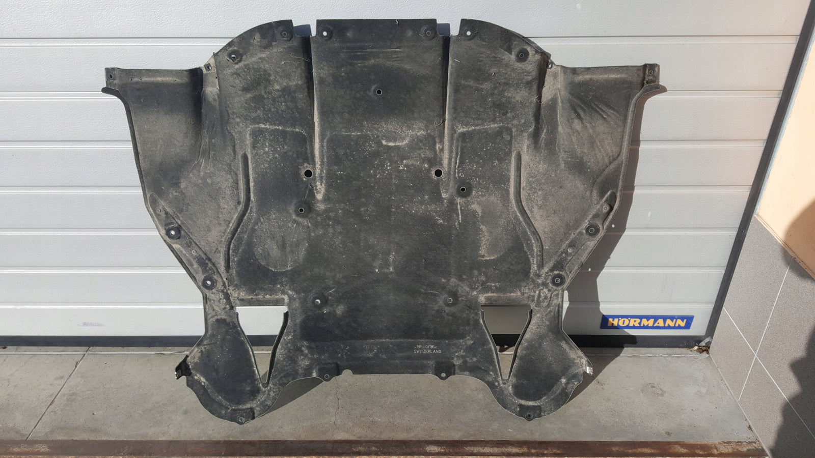 AUDI R8 4S OSŁONA PŁYTA DOLNA POD SILNIK 4S0825205C