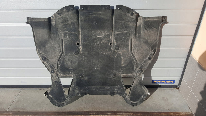 AUDI R8 4S OSŁONA PŁYTA DOLNA POD SILNIK 4S0825205C