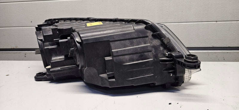 Le reflektor SKODA Octavia III 5E1941015 oryginał