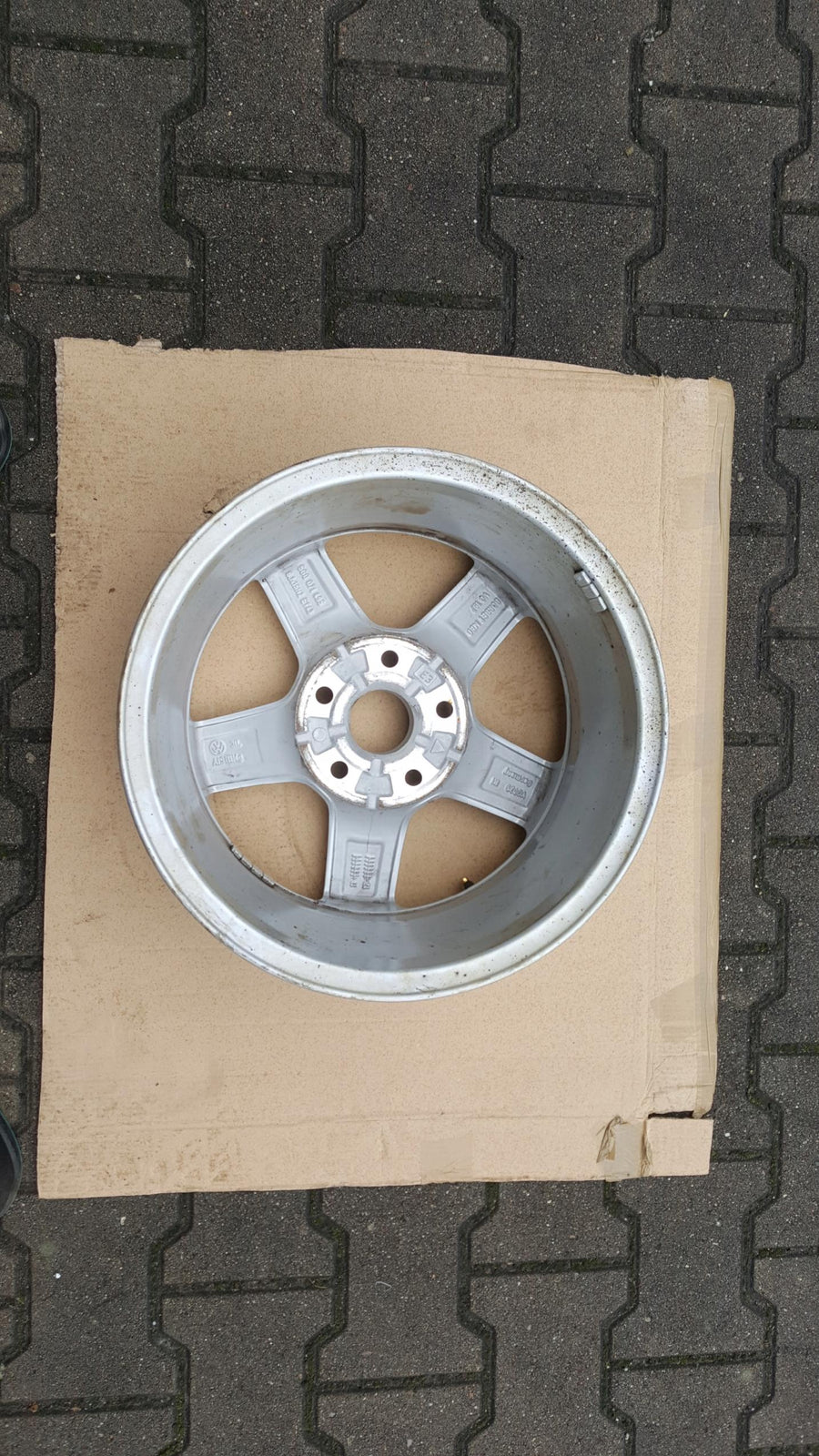 Felgi aluminiowe OEM VW Golf 5 6 7 Caddy 6x15 et43 5x112