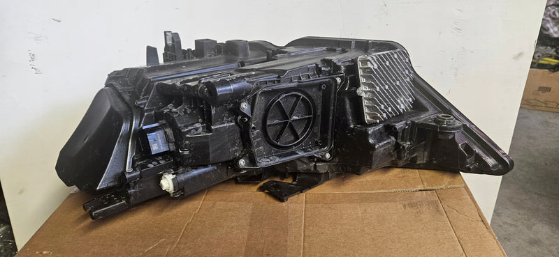 kompletny PR LED AUDI A6 C8 4K0941034 idealny