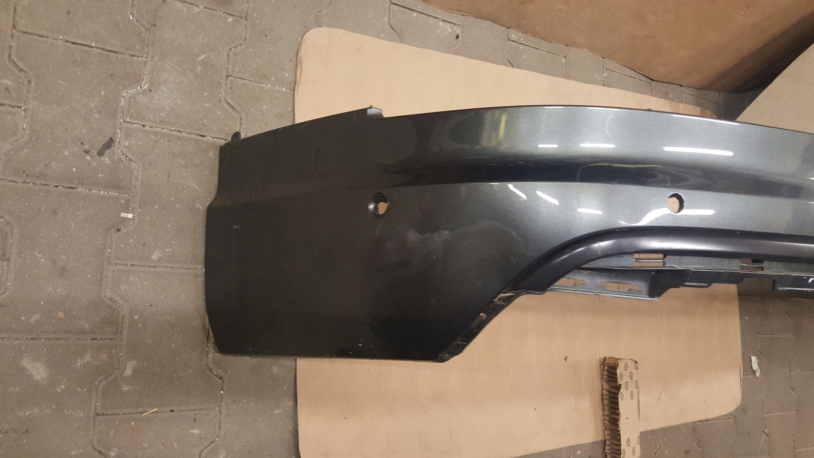 DOKŁADKA ZDERZAK TYŁ AUDI Q7 4M S LINE 4M0807527D