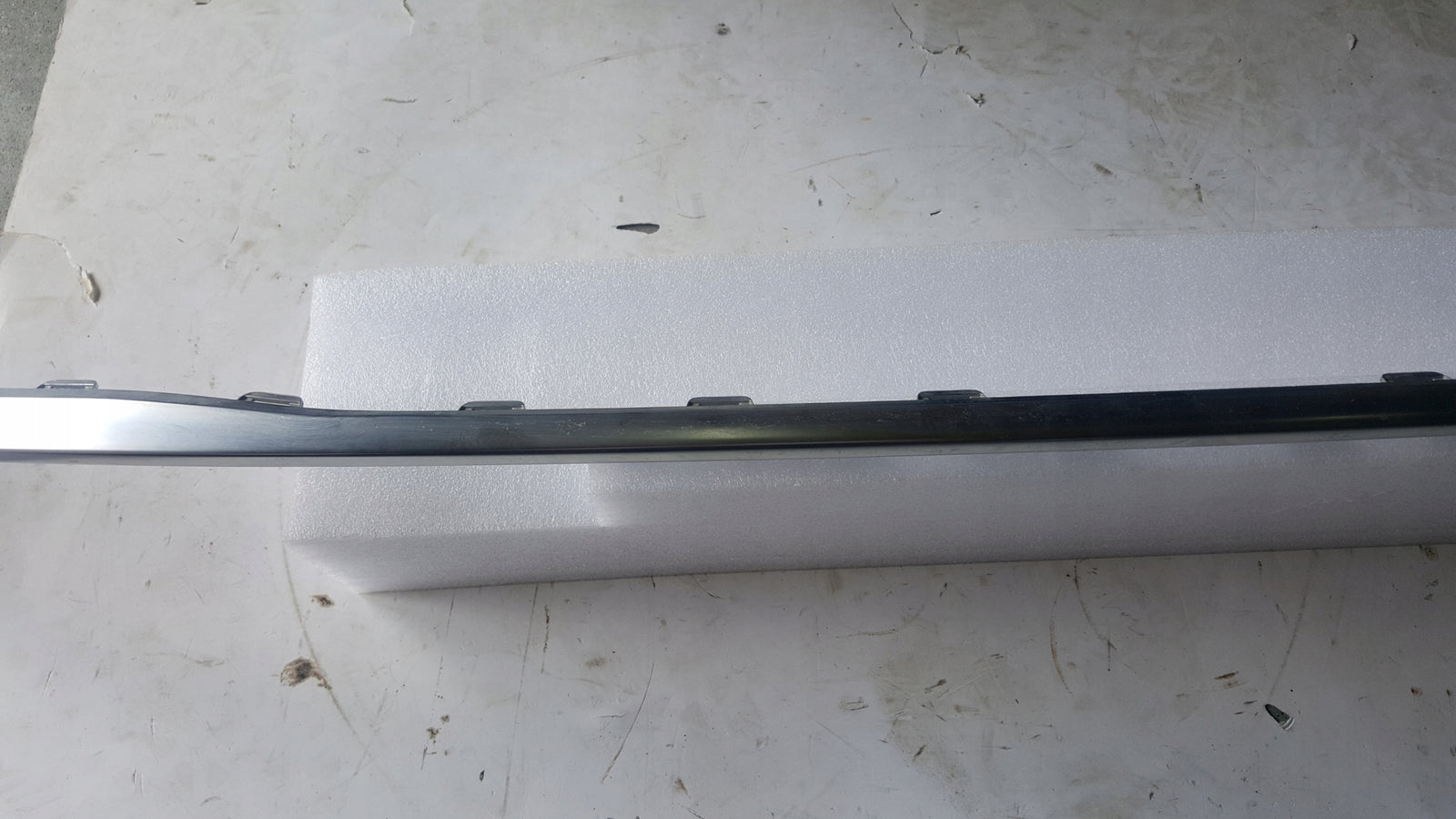 AUDI A4 B9 8W0 LISTWA ZDERZAKA TYŁ TYLNA 8W0853551D