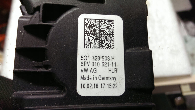 Pedał gazu VW AUDI SEAT SKODA 5Q1723503H demontaż