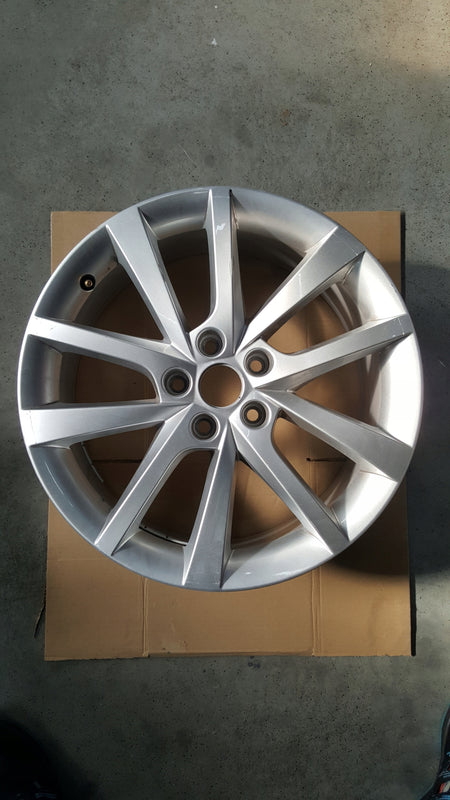 FELGA ALUMINIOWA SKODA KODIAQ 7X18 5X112 ET43 565.601.025.D