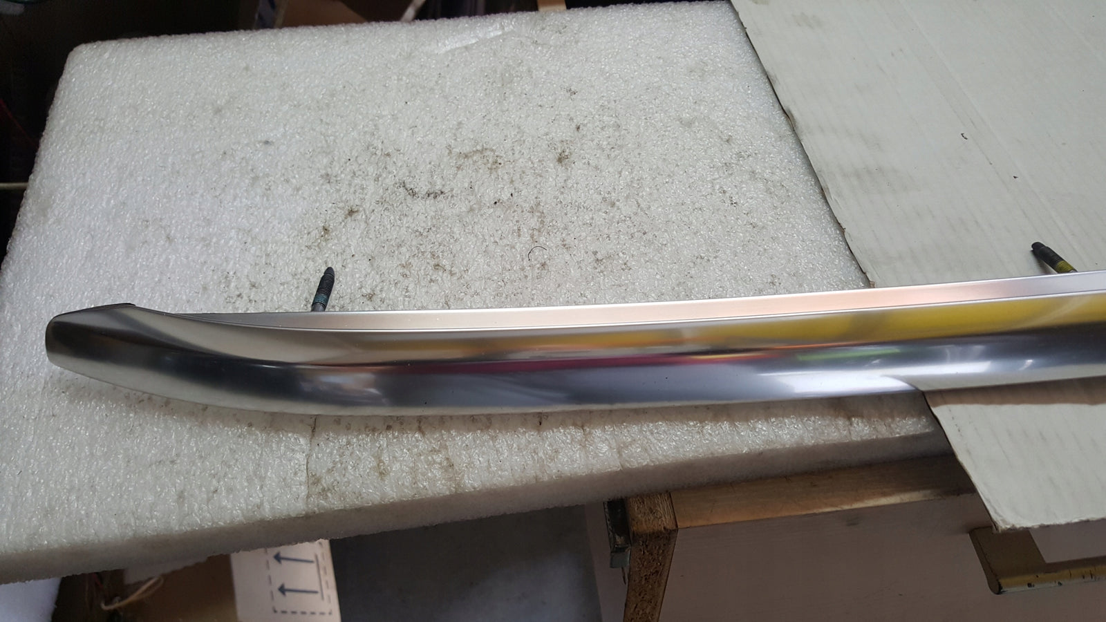 Reling dachowy prawy AUDI Q5 80A860022F demontaż