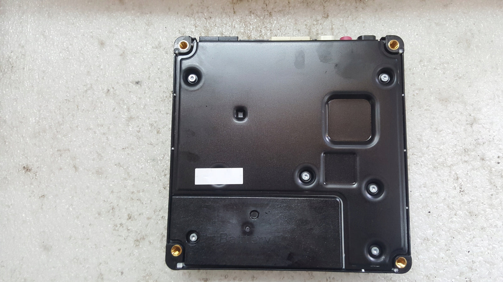Sterownik moduł SOS-- AUDI A4 (B9) A5 RS4 RS5 4KE035282C demontaż