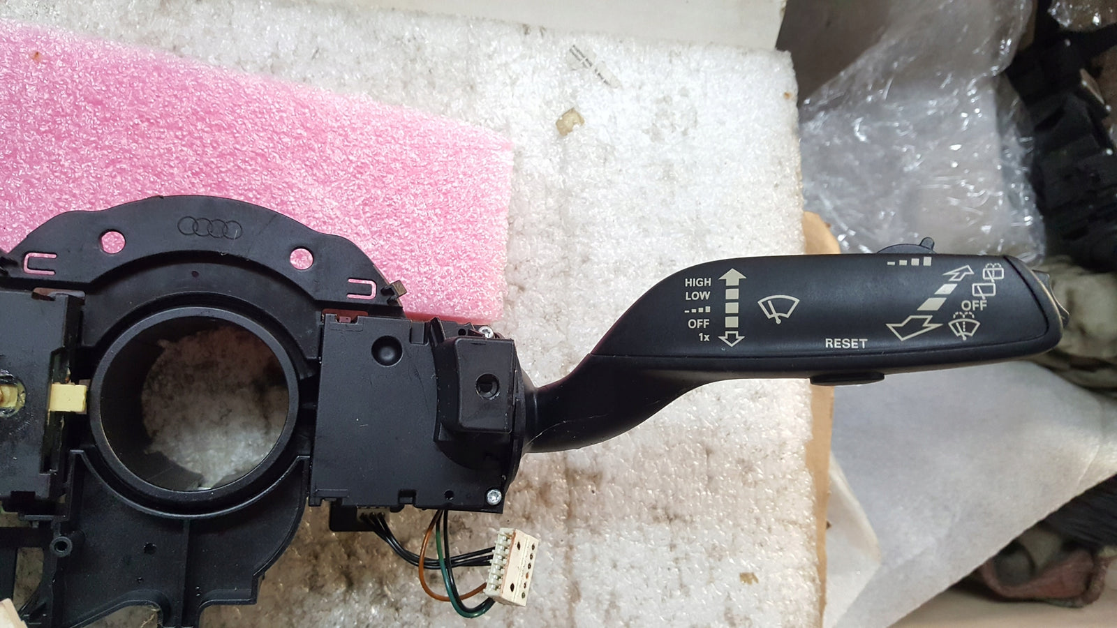 PRZEŁĄCZNIK ZESPOLONY MANETKA AUDI Q5 8R0 2008-2016 4G8953502AC