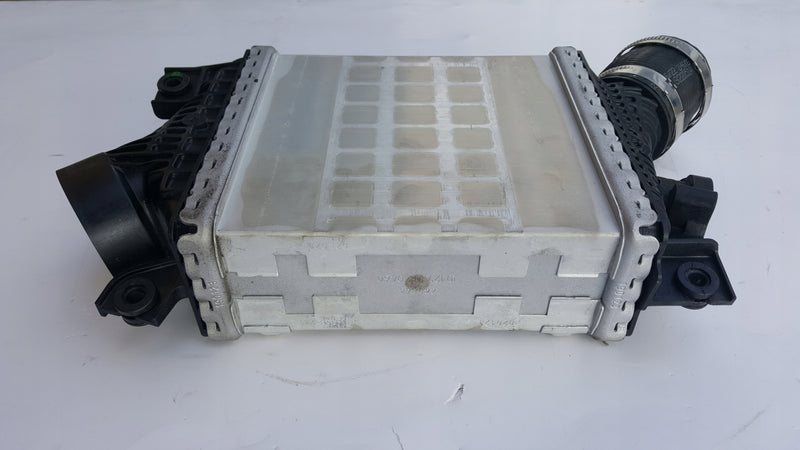 Chłodnica intercooler VW TOUAREG AUDI A4 (B9) A5 A6 (C8) A7 Q5 059145803AA