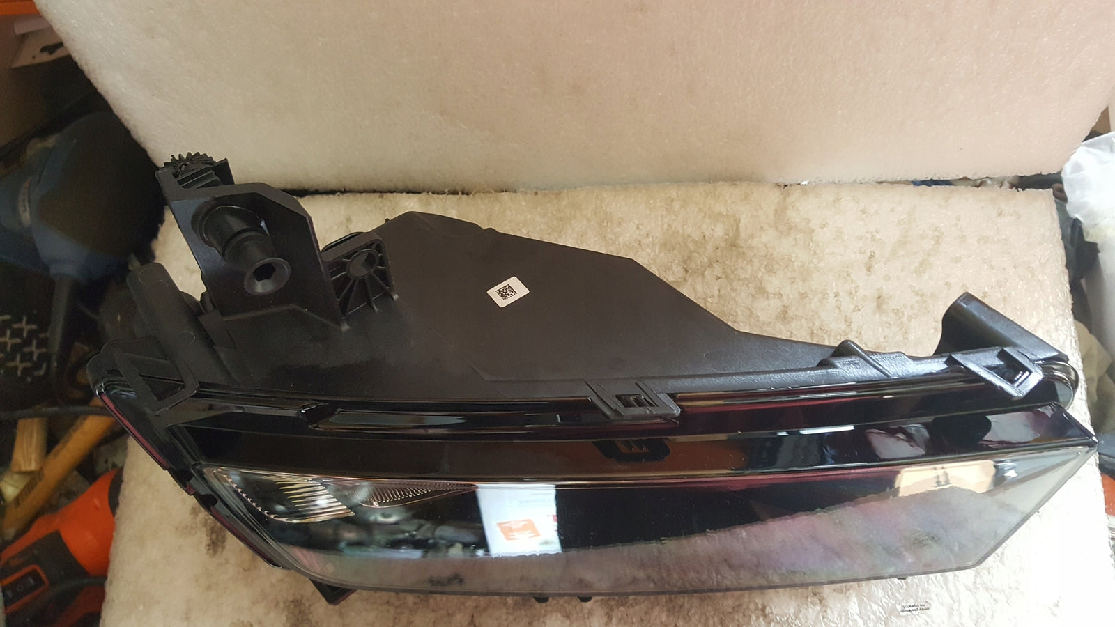 Lewy halogen VW TOURAN II 5TA941661A NOWY oryginał