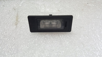 Lampka tablicy rejestracyjnej LED AUDI 4G0943021