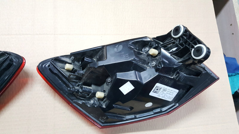 AUDI A3 8Y0945207 8Y0945208 LAMPY TYŁ TYLNE LED