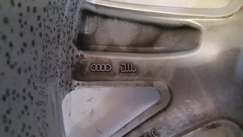 AUDI Q2 SQ2 81A FELGA 81A601025 C 7JX17 ET45