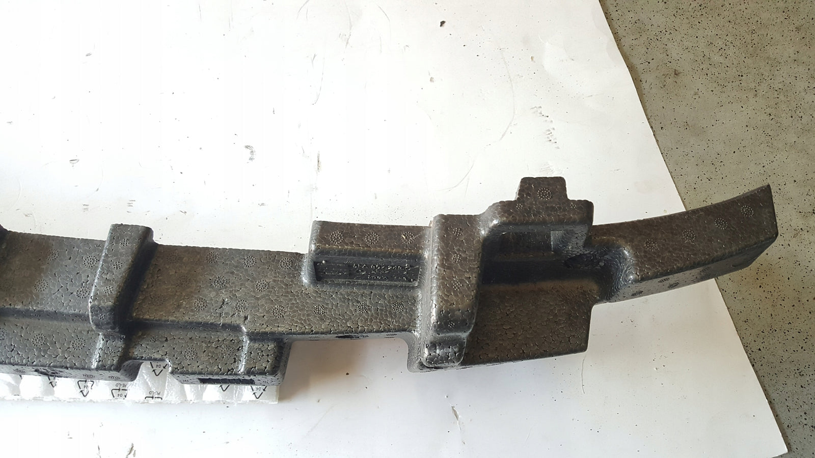 Absorber pianka zderzaka przedniego SEAT LEON 5FA807248C demontaż