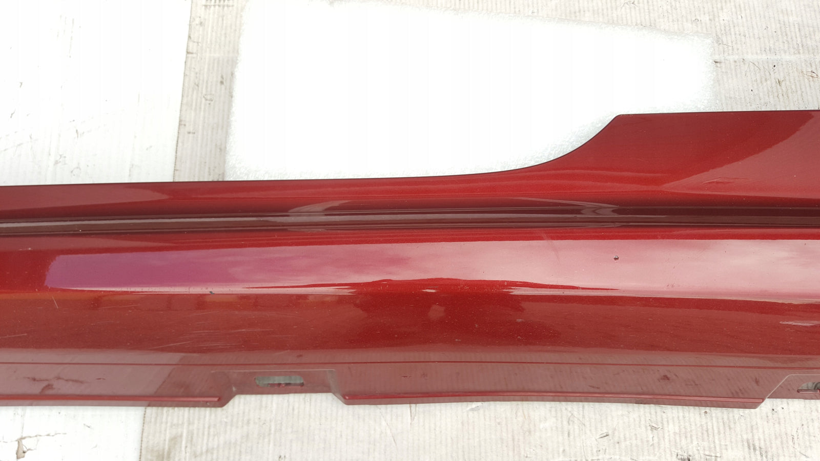 Listwa progowa lewa AUDI A5 8W6853859 8W7853859 demontaż
