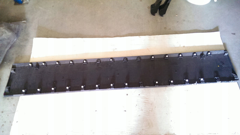 Listwa boczna prawa VW CRAFTER II MAN 7C0853518B