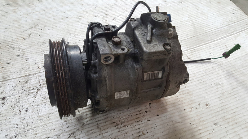 Kompresor klimatyzacji AUDI A4 B5 8D0260808