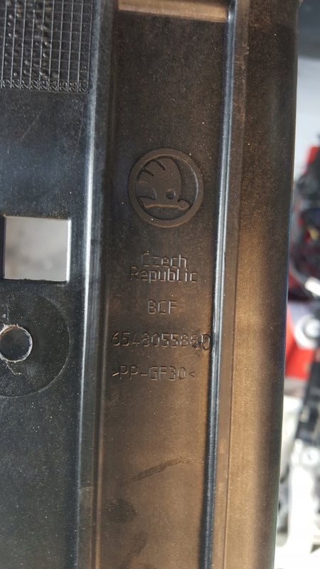 NOWE ORYGINALNE wzmocnienie czołowe pas przód SKODA SCALA KAMIQ 654805588D