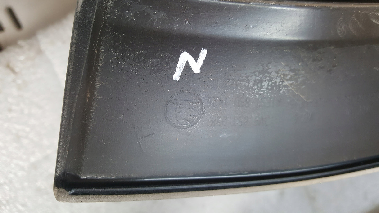 Listwa nakładka błotnika prawy tył SKODA SUPERB SCOUT 3V9853058 NOWA ORYGIN