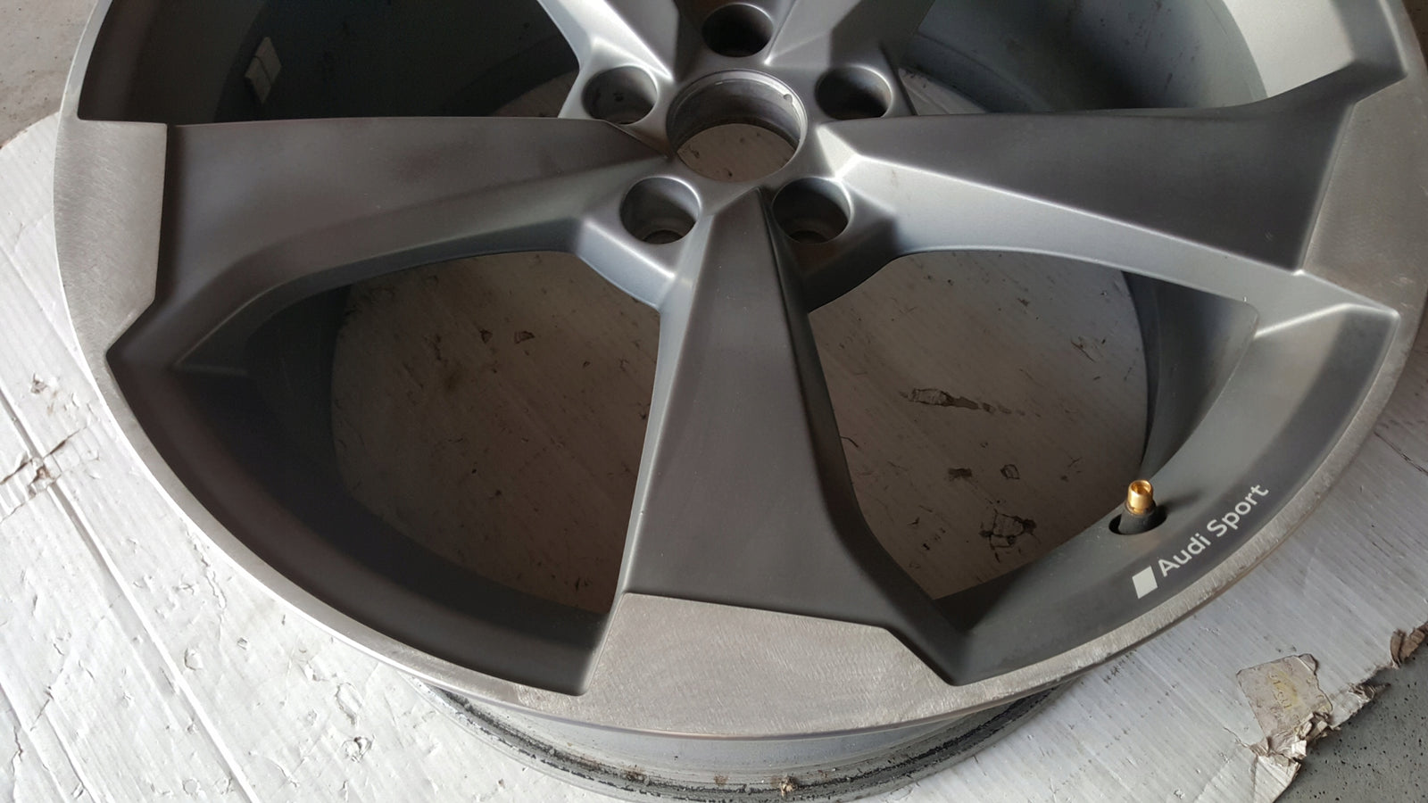 efb52acaa4a7e10bc6a07e9b9f972bed