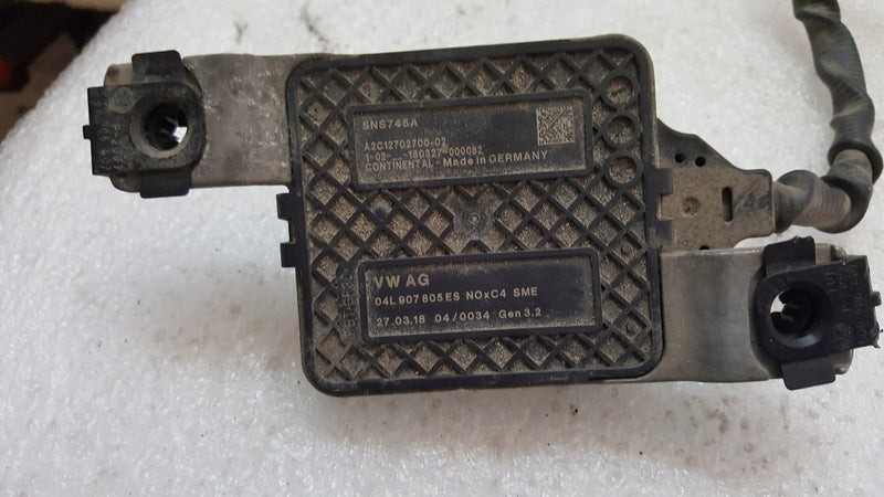 Sonda lambda czujnik NOX- VW SKODA 04L907805ES demontaż