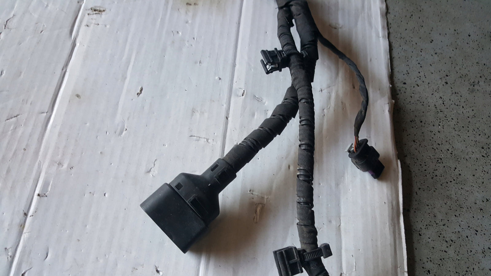 Wiązka instalacja PDC zderzaka przedniego VW T-ROC 2GA971104H demontaż