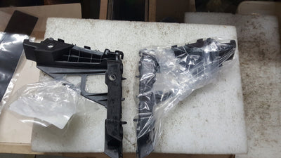 VOLKSWAGEN OE VW TAIGO ŚLIZG ZDERZAKA PRZÓD LEWY PRAWY 2G7807049A/050A