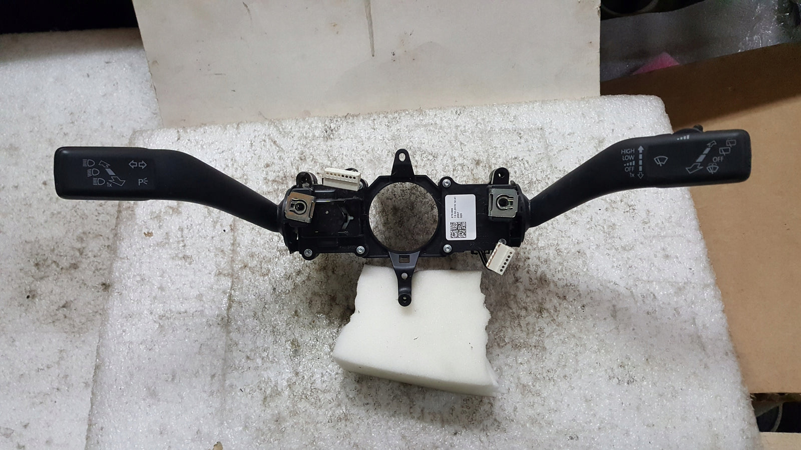 PRZELACZNIK ZESPOLONY MANETKI VW SEAT SKODA 5K0953501CP