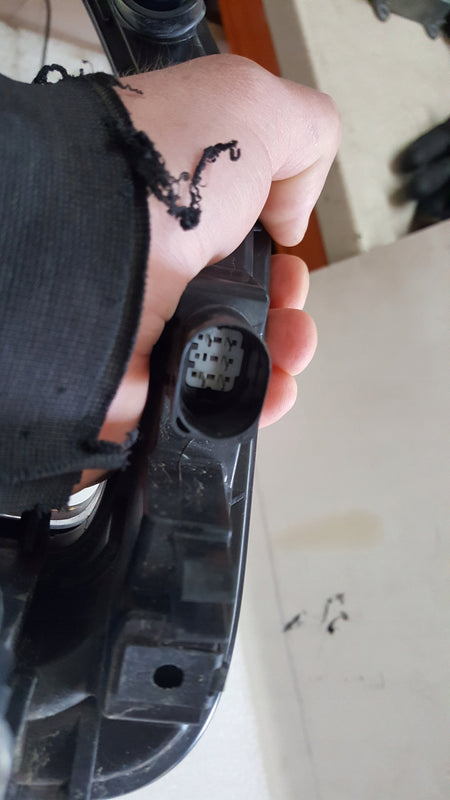 Halogen LED kierunek DRL lewy przód VW T-ROC 2GA941055H demontaż